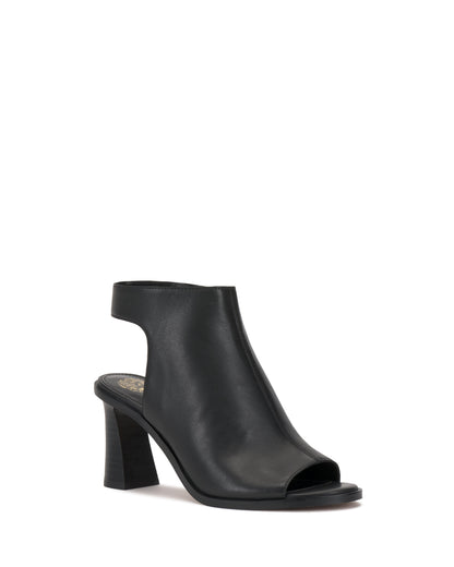 Vince Camuto Rimdia Sandal