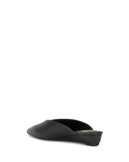 Vince Camuto Vinia Mule