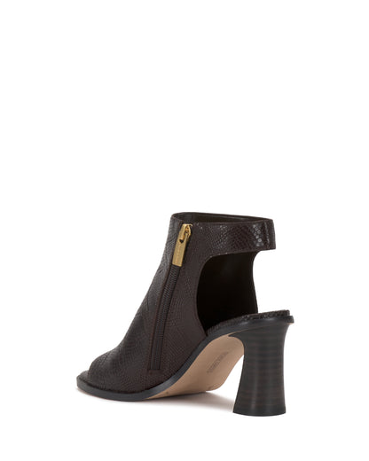 Vince Camuto Rimdia Sandal
