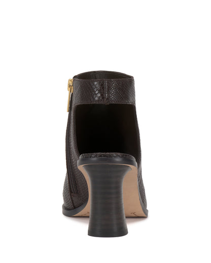 Vince Camuto Rimdia Sandal