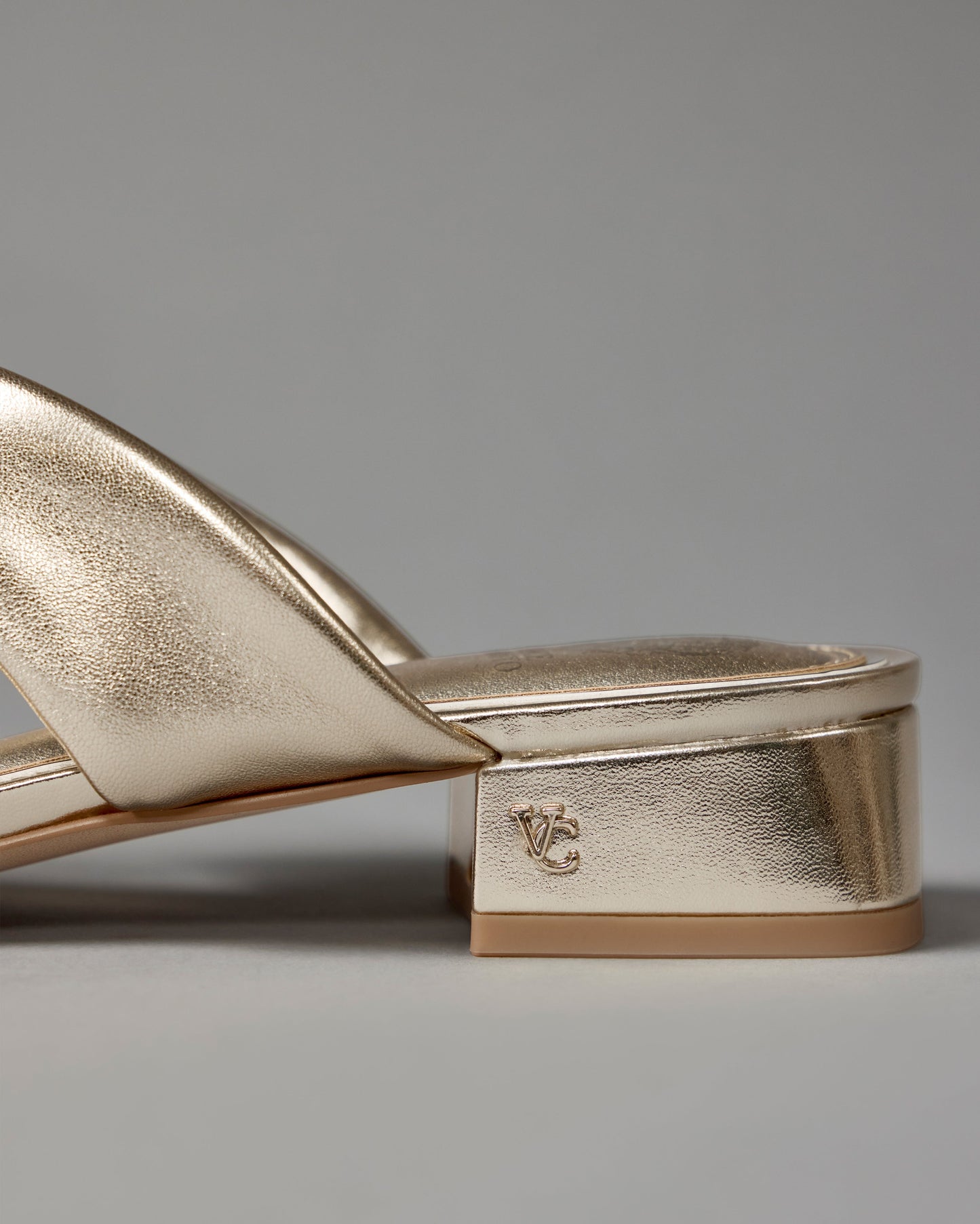 Vince Camuto Vanika Mule