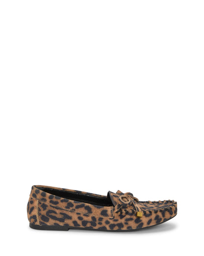 Vince Camuto Katenas Flat Loafer