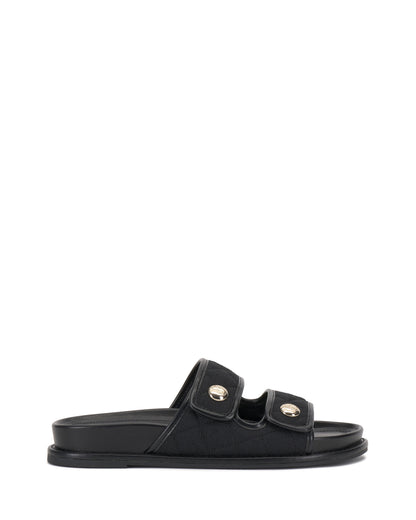 Vince Camuto Graysin Slide