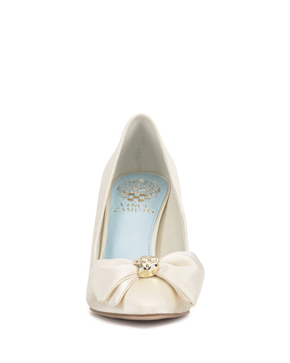 Vince Camuto Haylez Pump