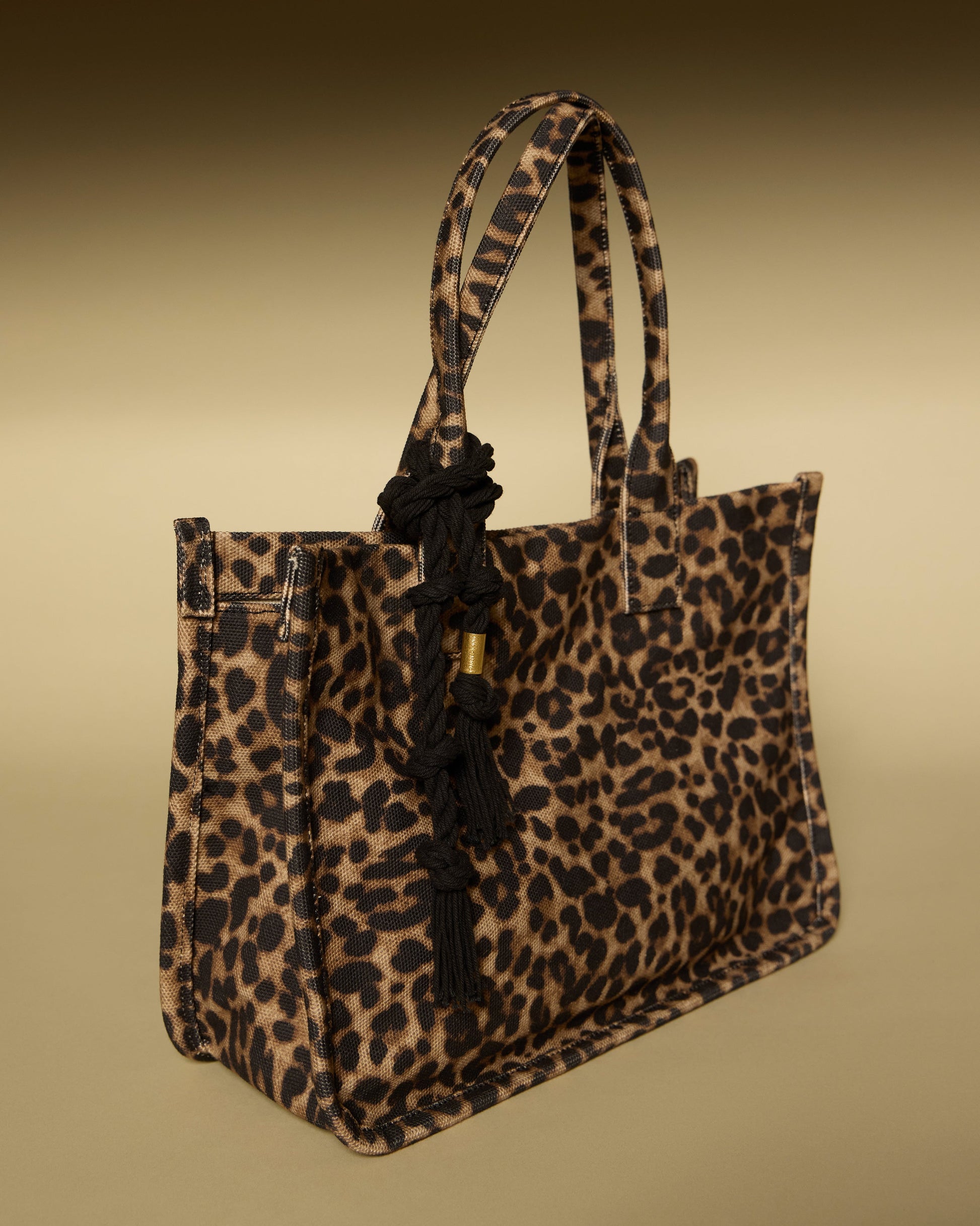 Vince Camuto Orla Tote Bag